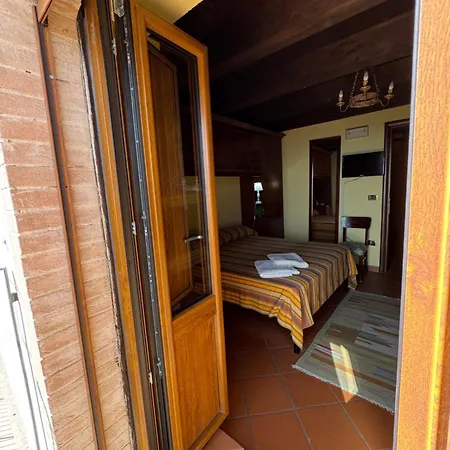 Couette-café Vùa 3*